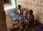 Marokkanerinnen bei der Arbeit